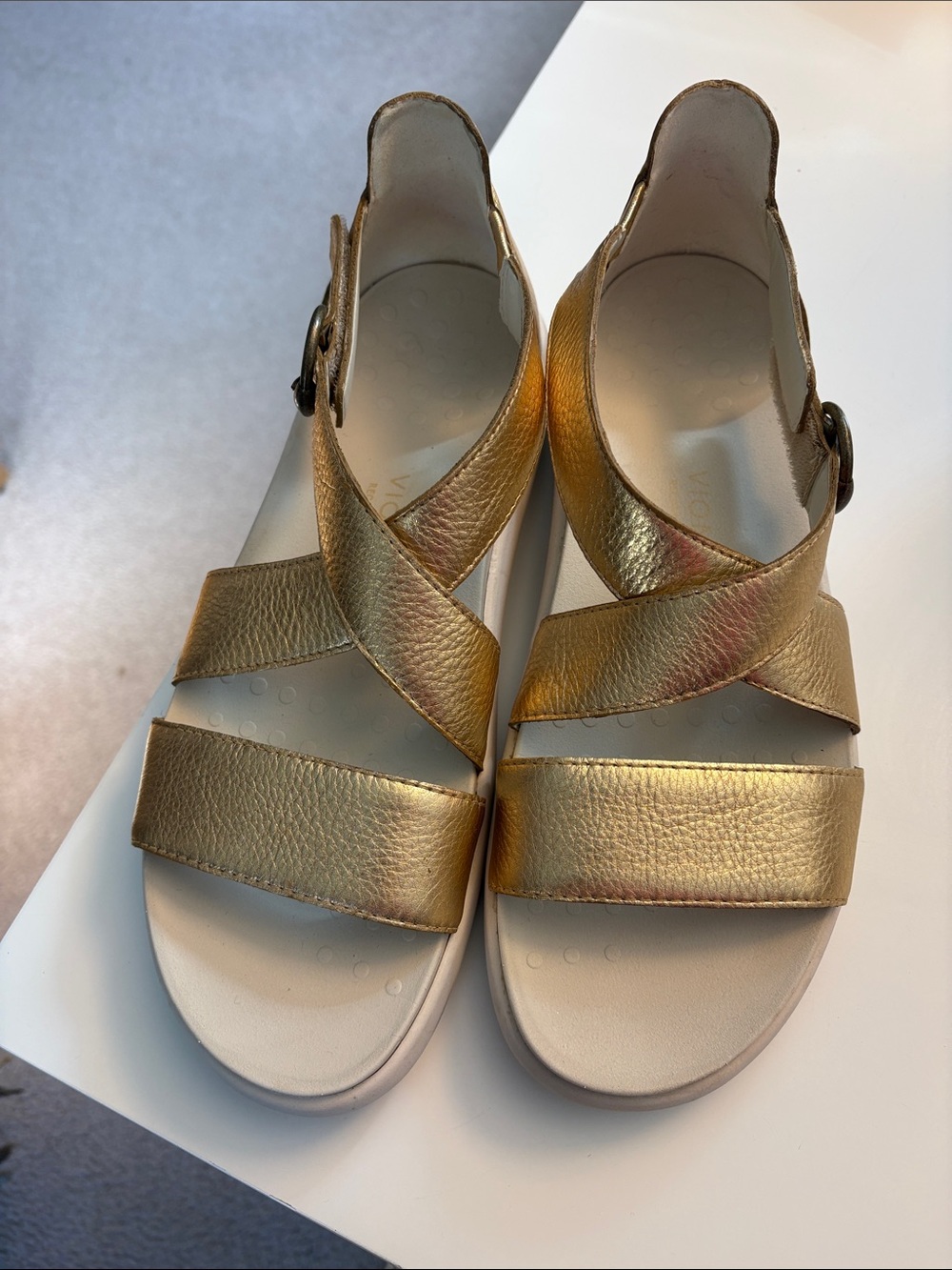 Vionic Gold sandals